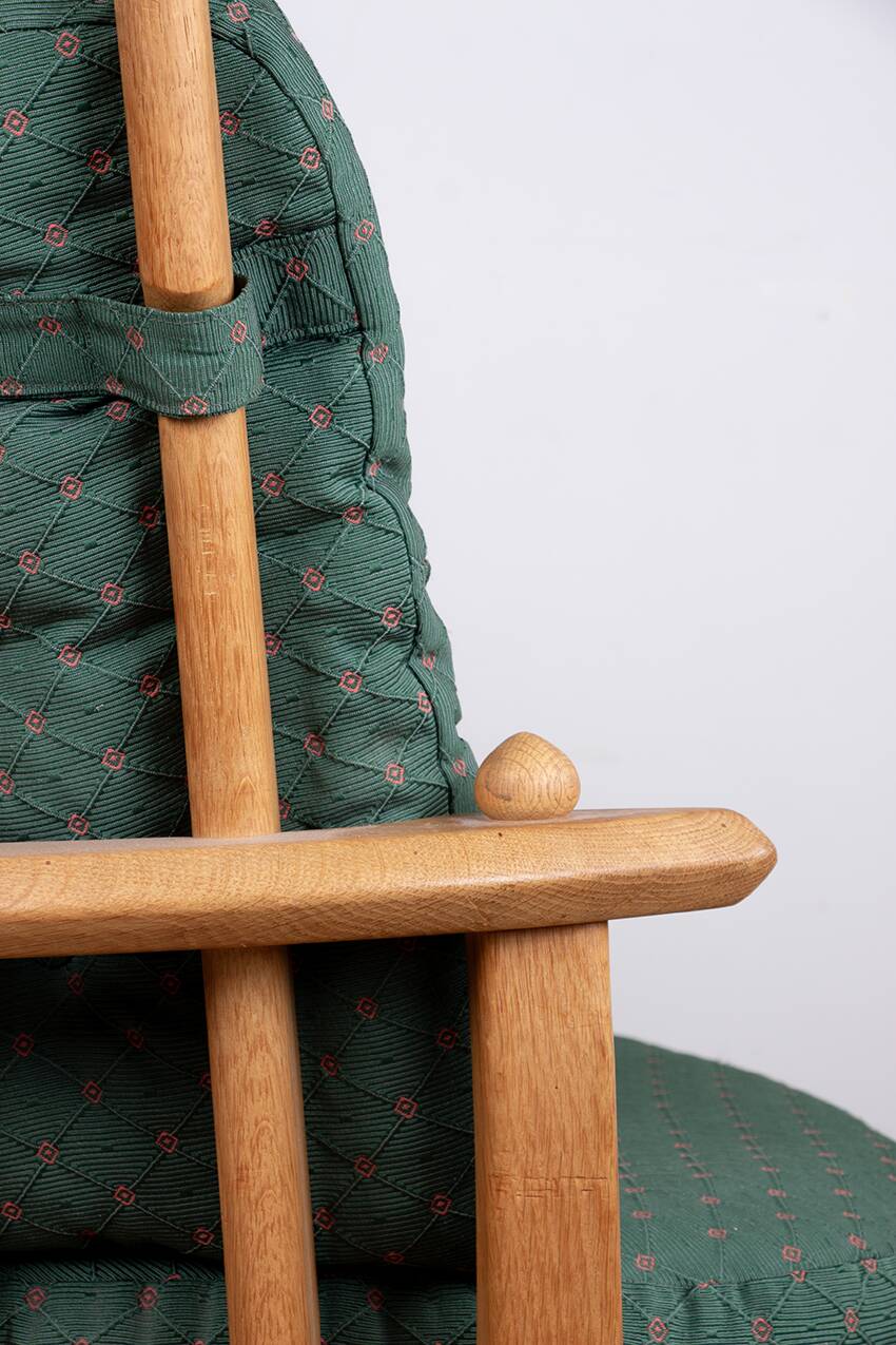 Grand French armchair in solid oak, Guillerme and Chambron Your House