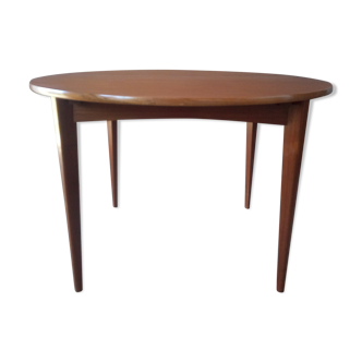 Circular teak table