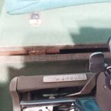 Remington noiseless army green typewriter made in france 50s