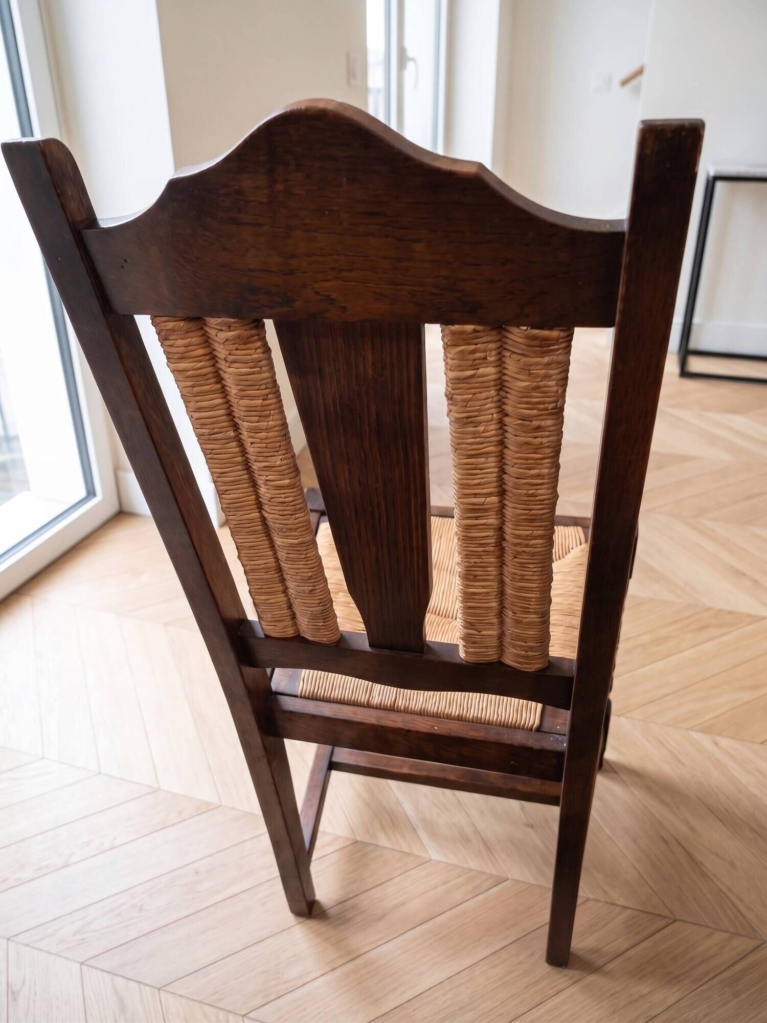 Set of 6 Basque-style wooden dining chairs.
