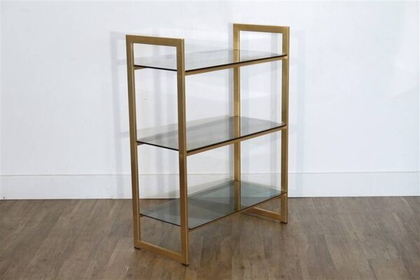 Etagere italienne en verre et metal doré de Artelano 1970