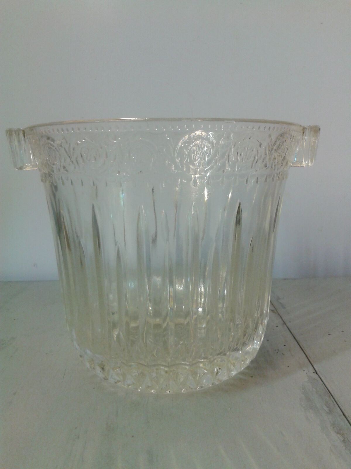 Molded glass ice bucket
