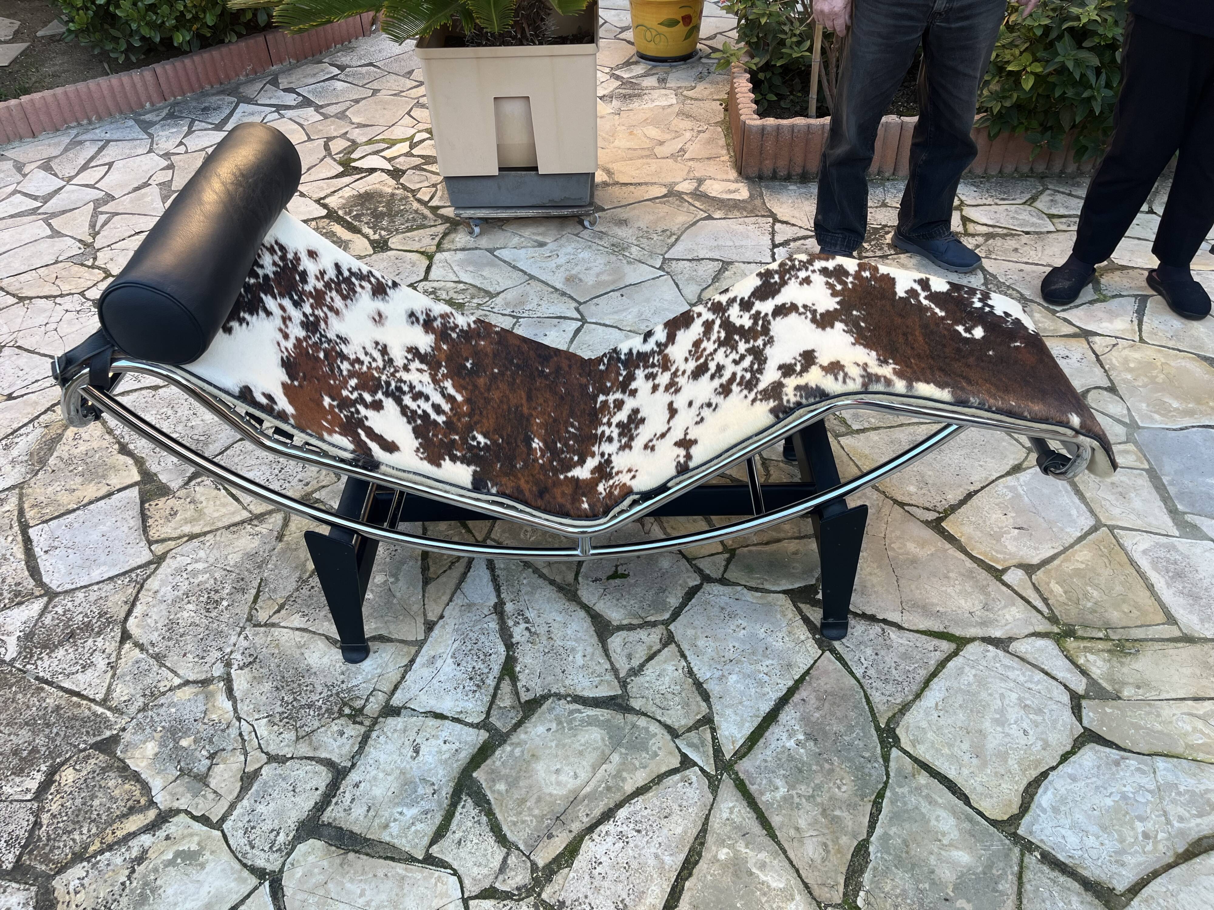 Le Corbusier chair from Cassina