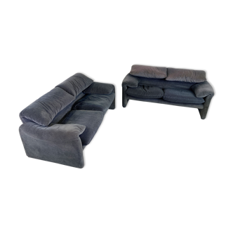 Pair of Maralunga sofas by Vico Magistretti for Cassina, 1970s