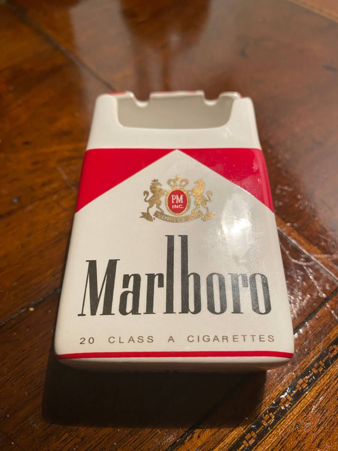 Marlboro ceramic ashtray