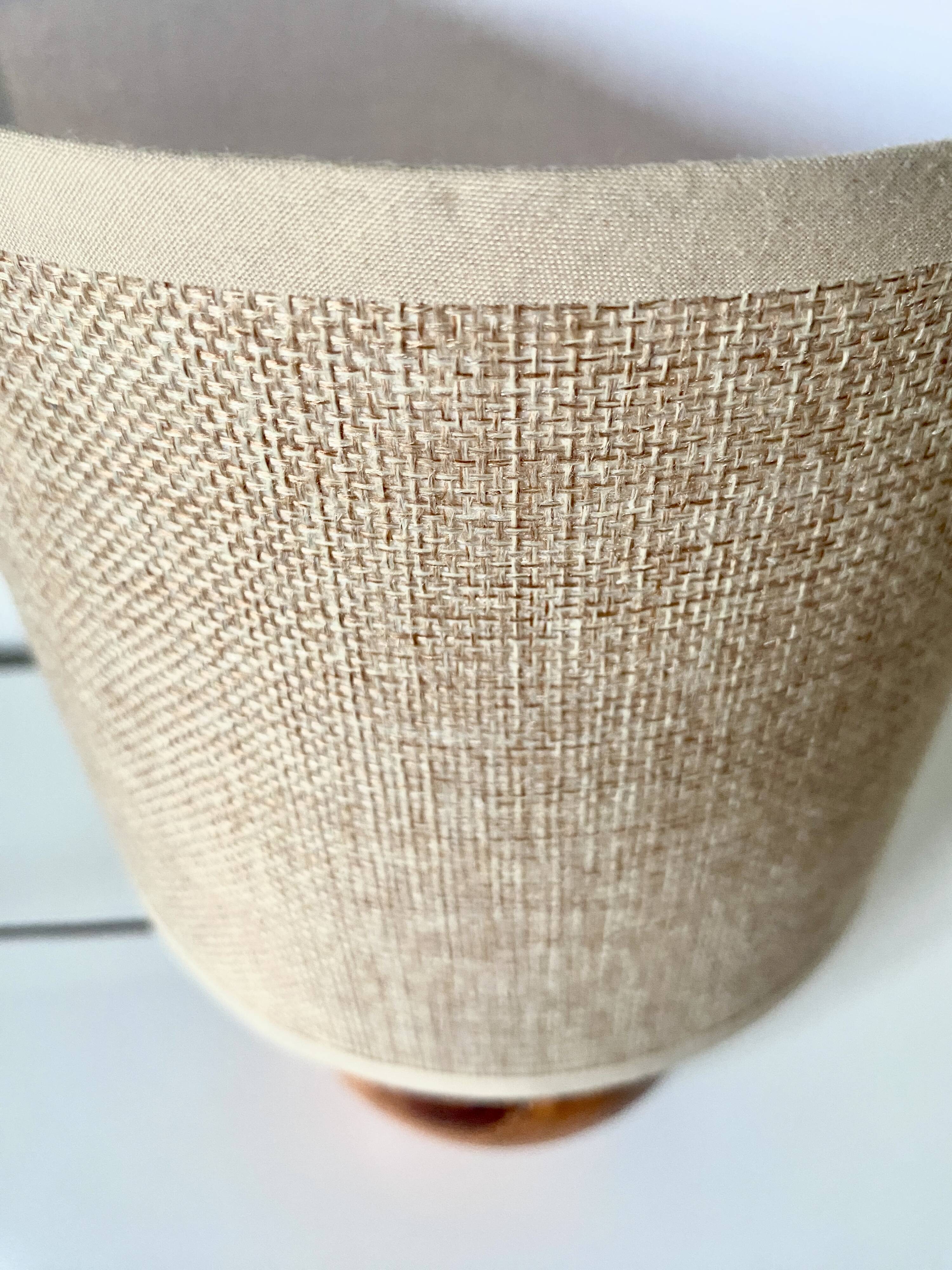 Wooden lamp, 2m fabric cable, fabric lampshade