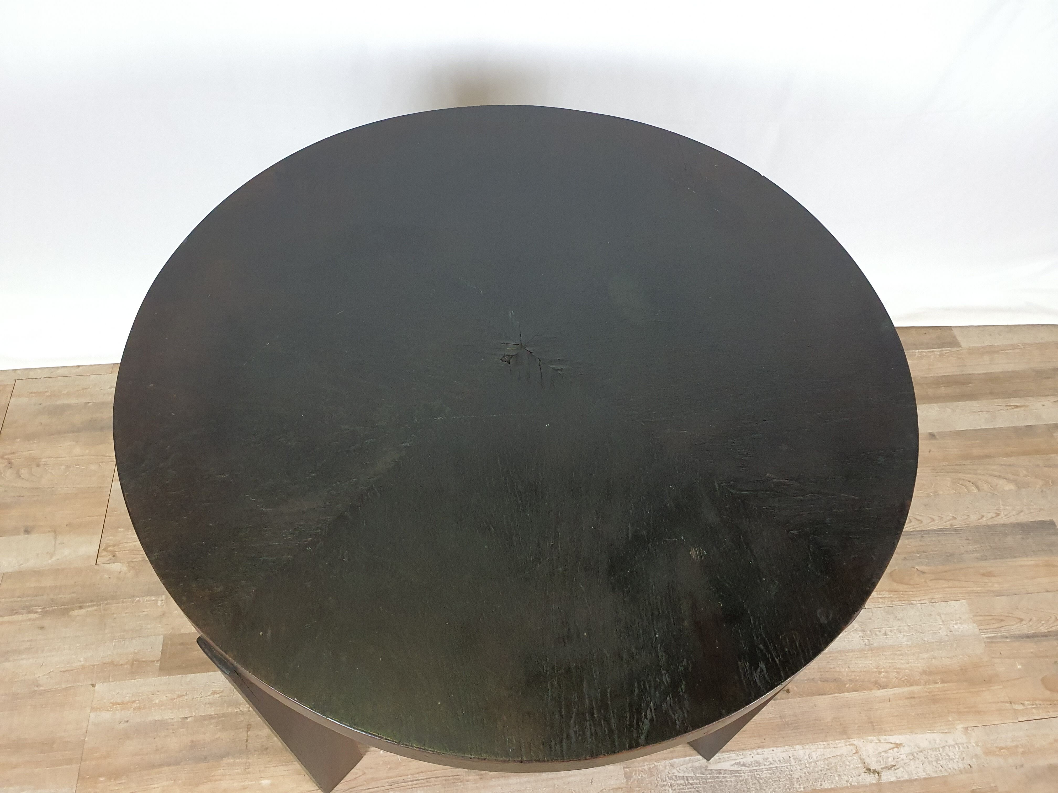 Art decò round black coffee table