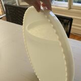 Plat en verre de lait vintage