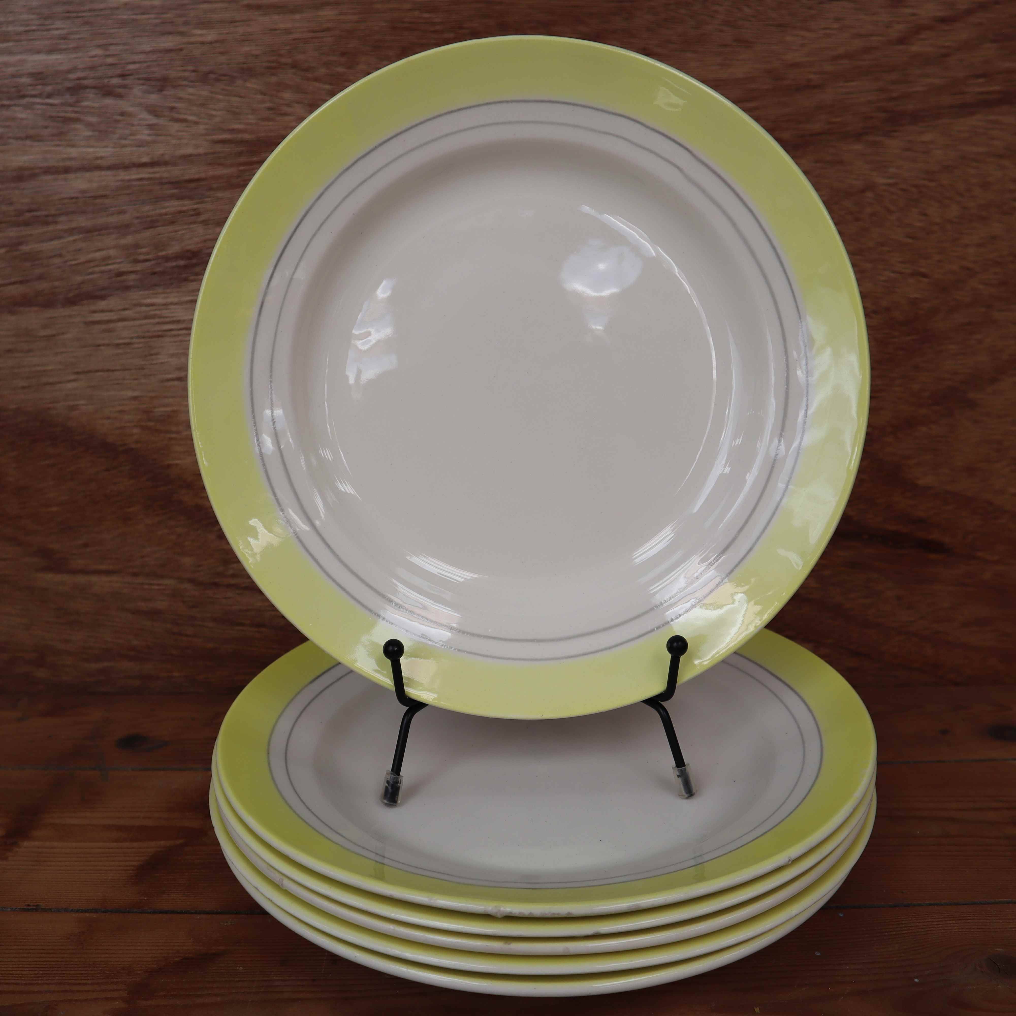 6 vintage flat plates from Primefleur Françoise