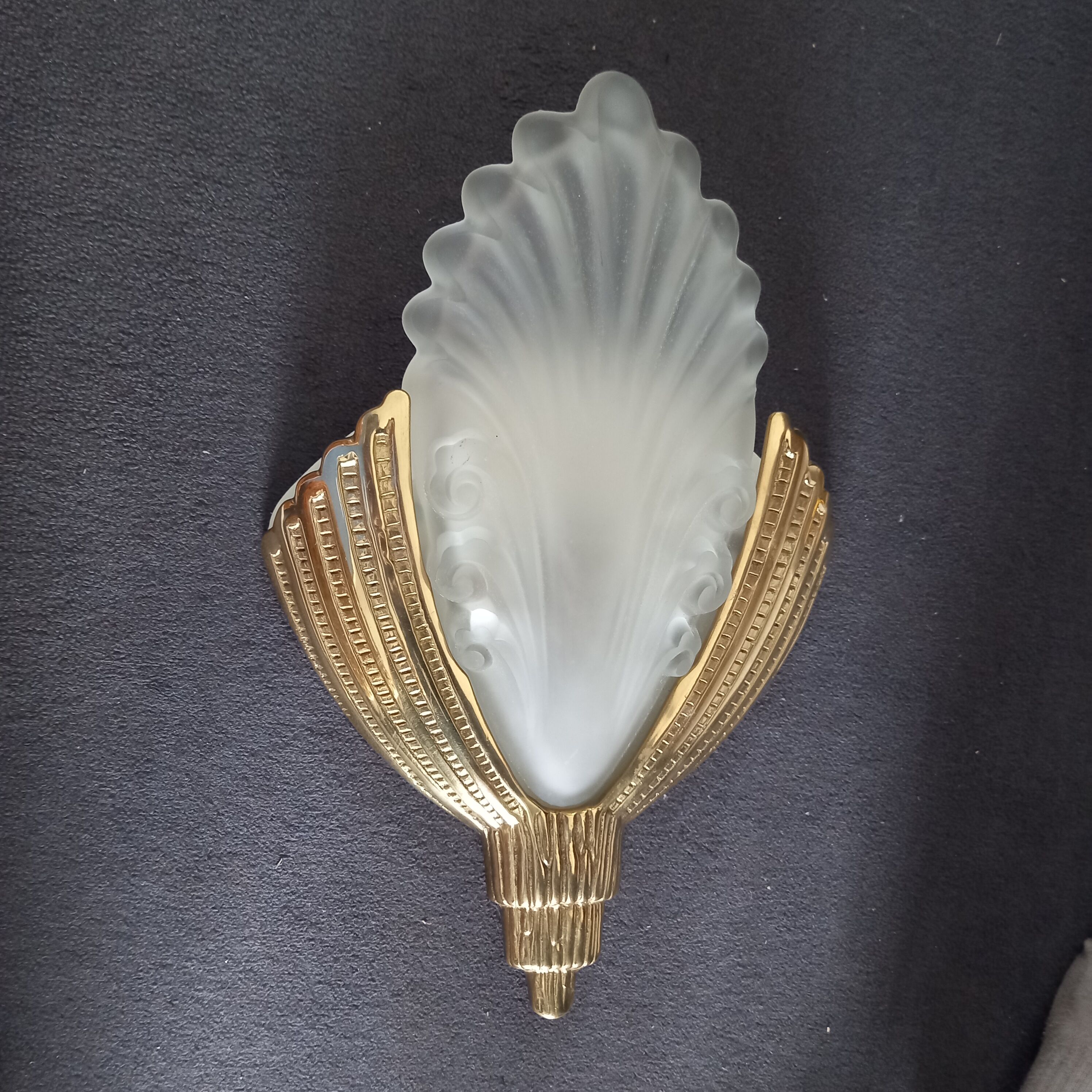 Art Deco wall lamp glass paste