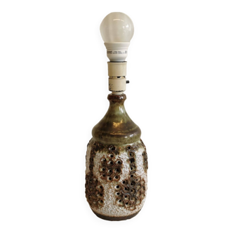 Lampe de table danoise en céramique, avec base perforée et belle glaçure.