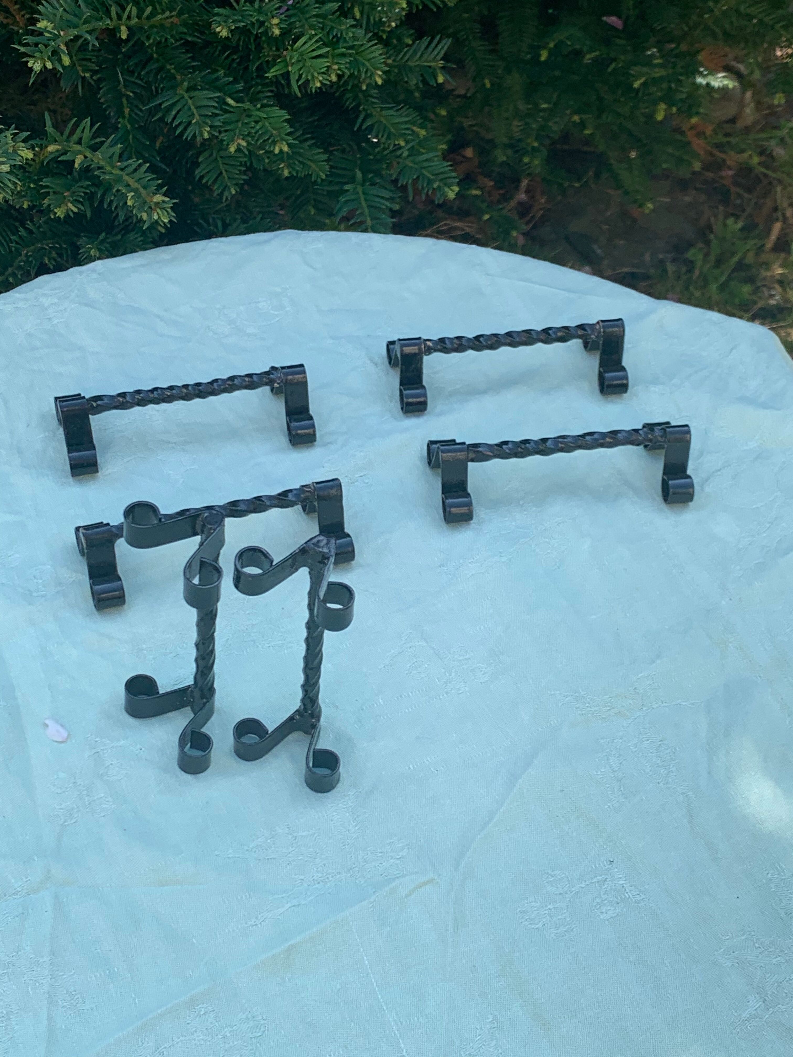 6 knife holders in vintage black wrought iron