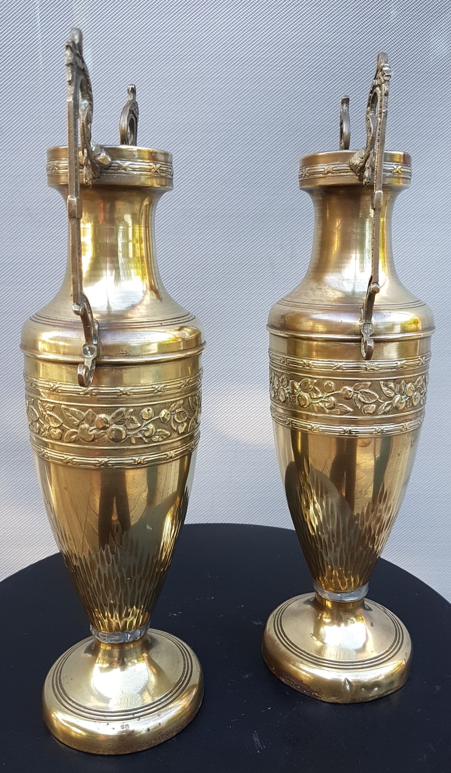 Pair vases amphorae Napoleon III brass
