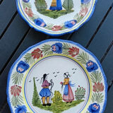 Henriot quimper 2 plates