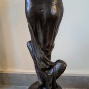 Sculpture femme art nouveau en bronze