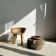 Chaise quadripode assise ronde à petit dossier en manguier naturel monoxyle