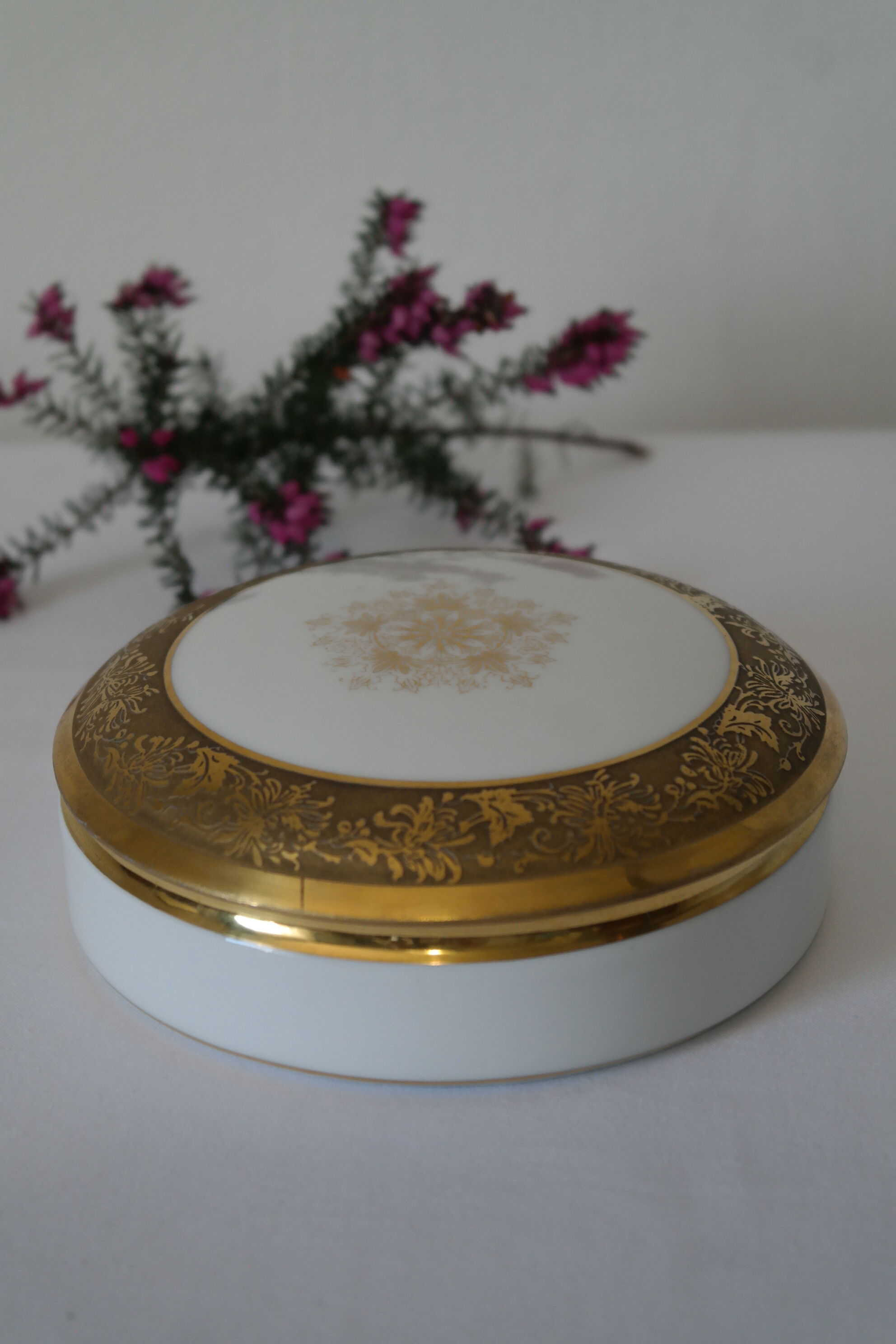 Limoges porcelain round box