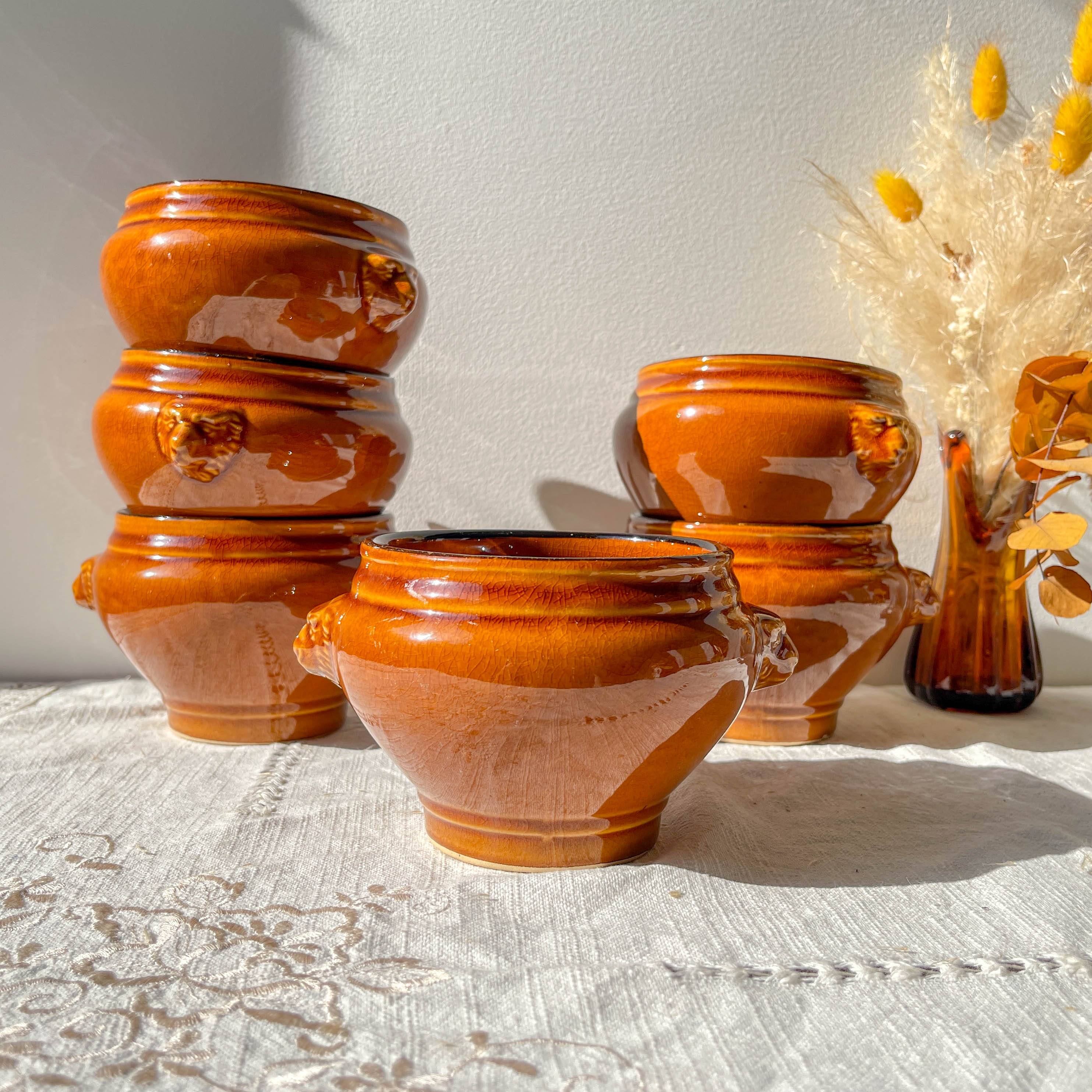 6 vintage ceramic lion head onion soup bowls in the Emile Henry style - honey and black, made in France - traditional elegance