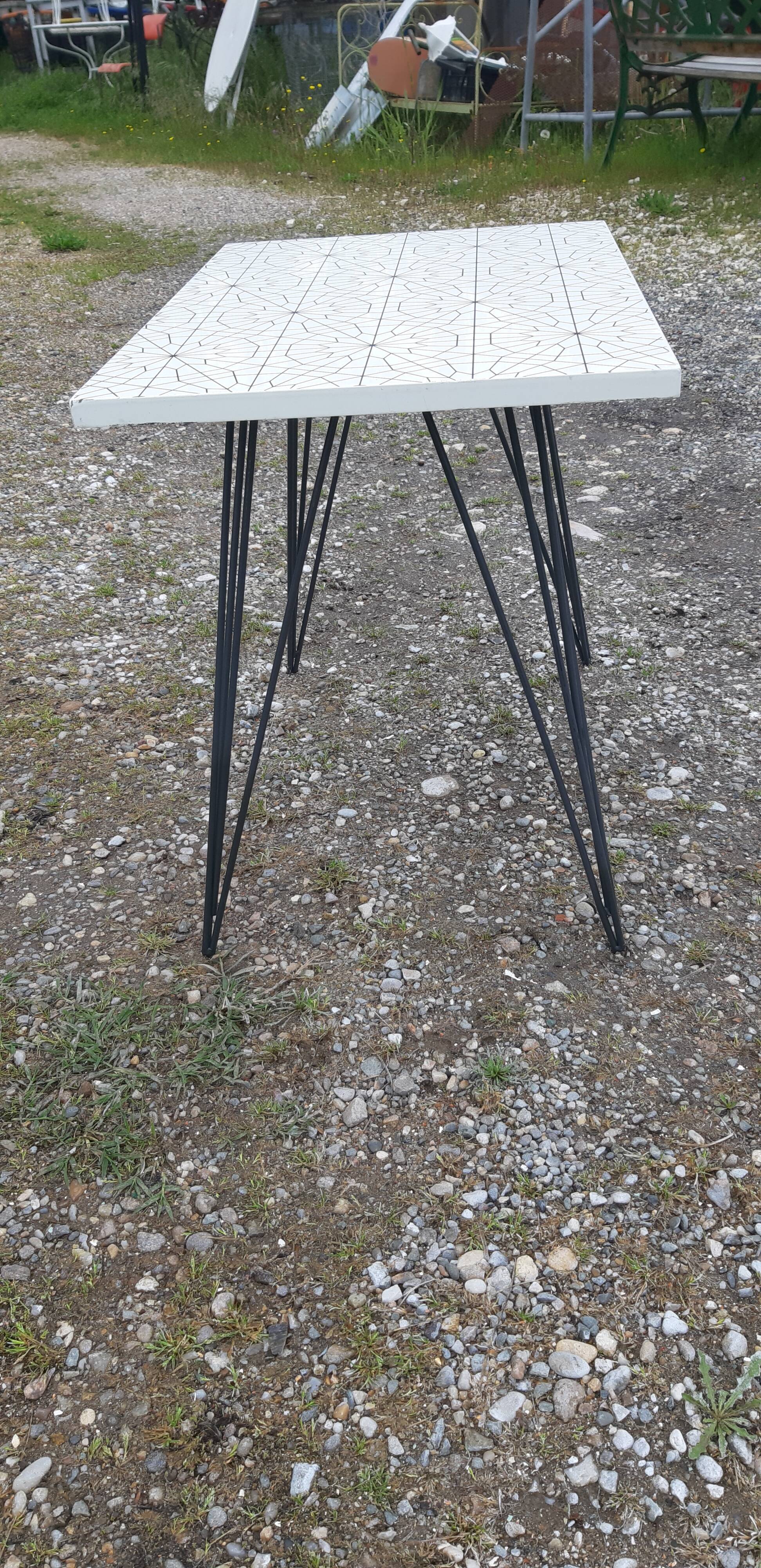 Vintage coffee table