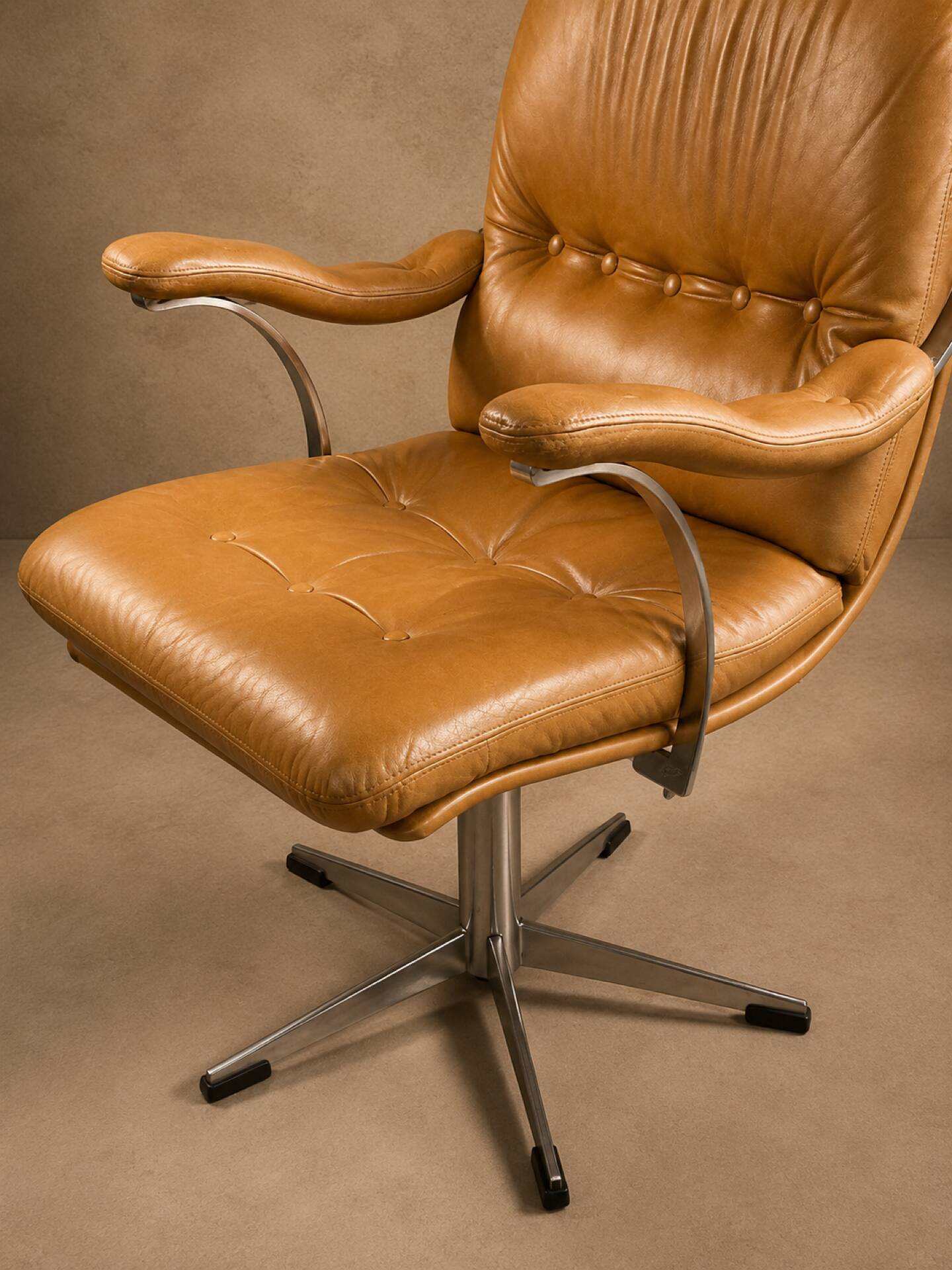 Ekores executive armchair 1970 Space Age