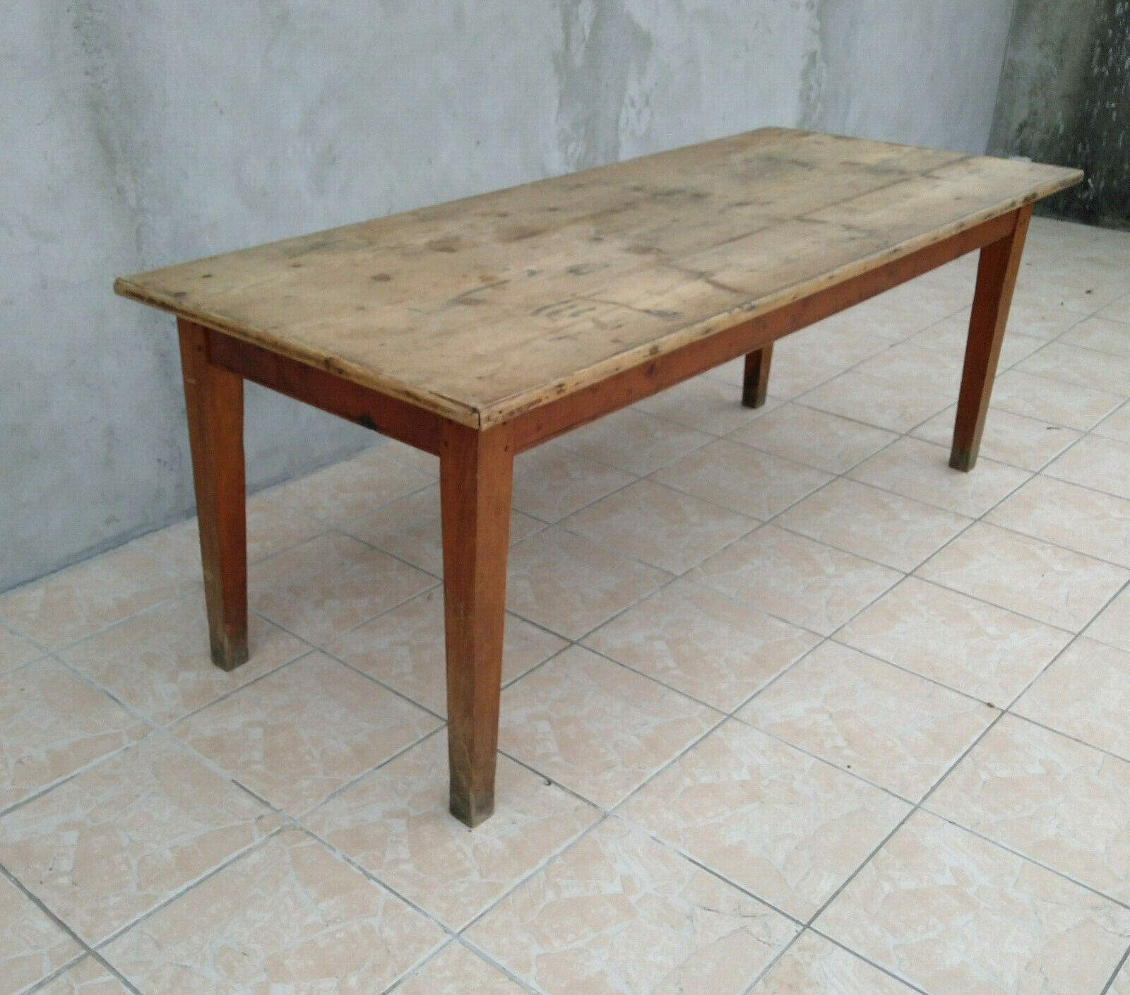 Pine farm table