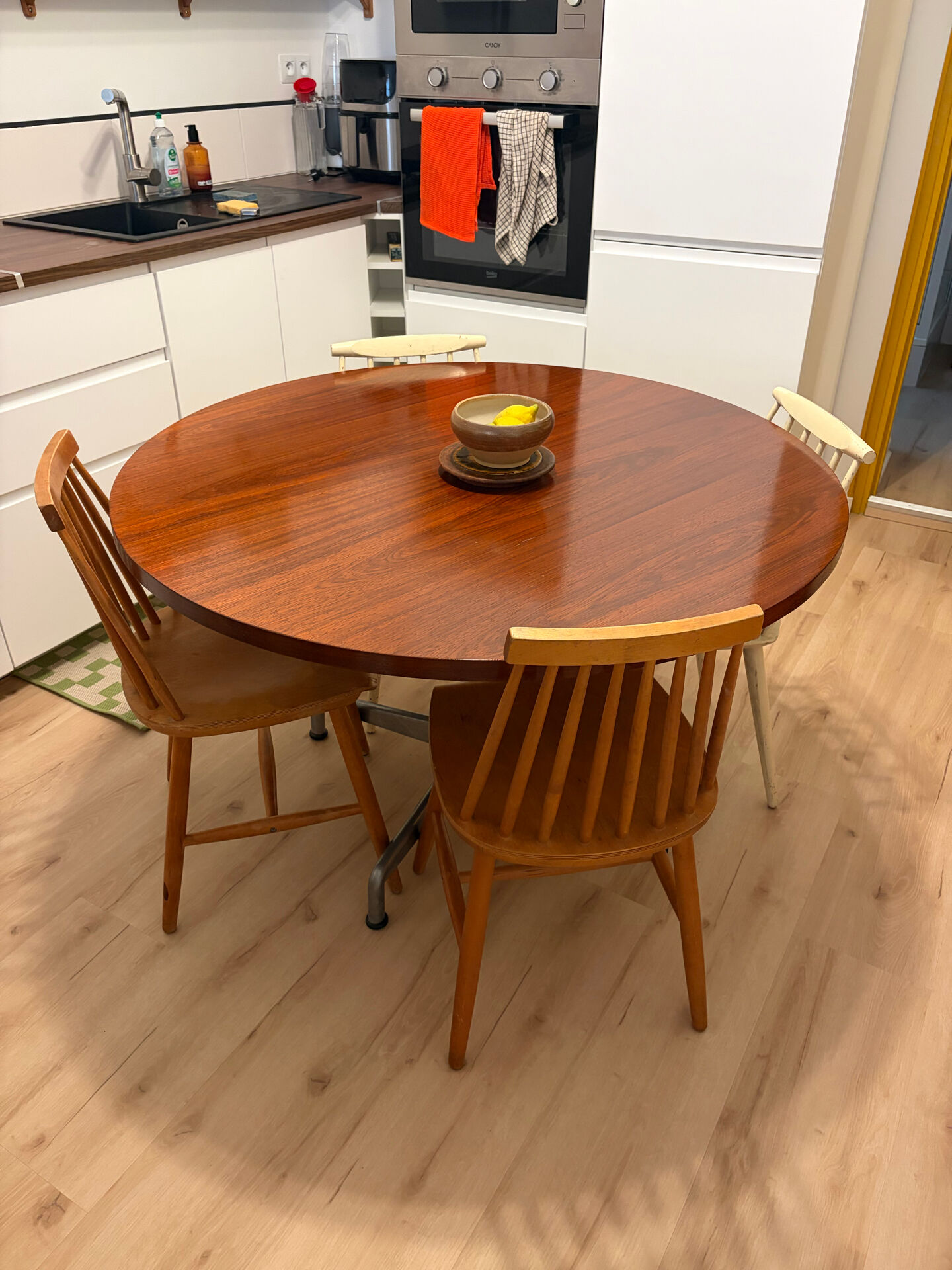 Dining table "Base Contract" by Charles & Ray Eames for He