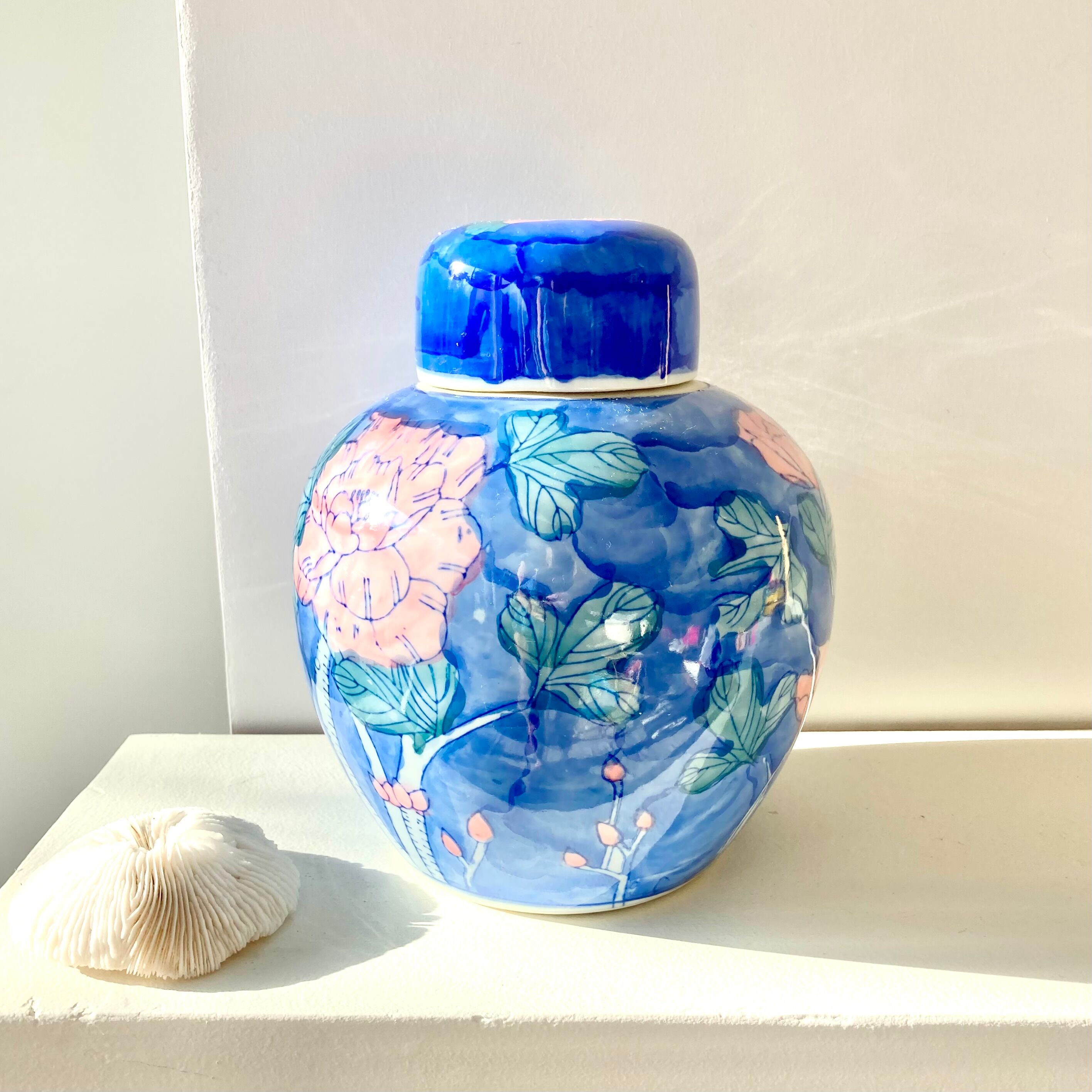 Ceramic ginger jar
