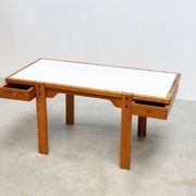 Bureau en pin original des années 1970