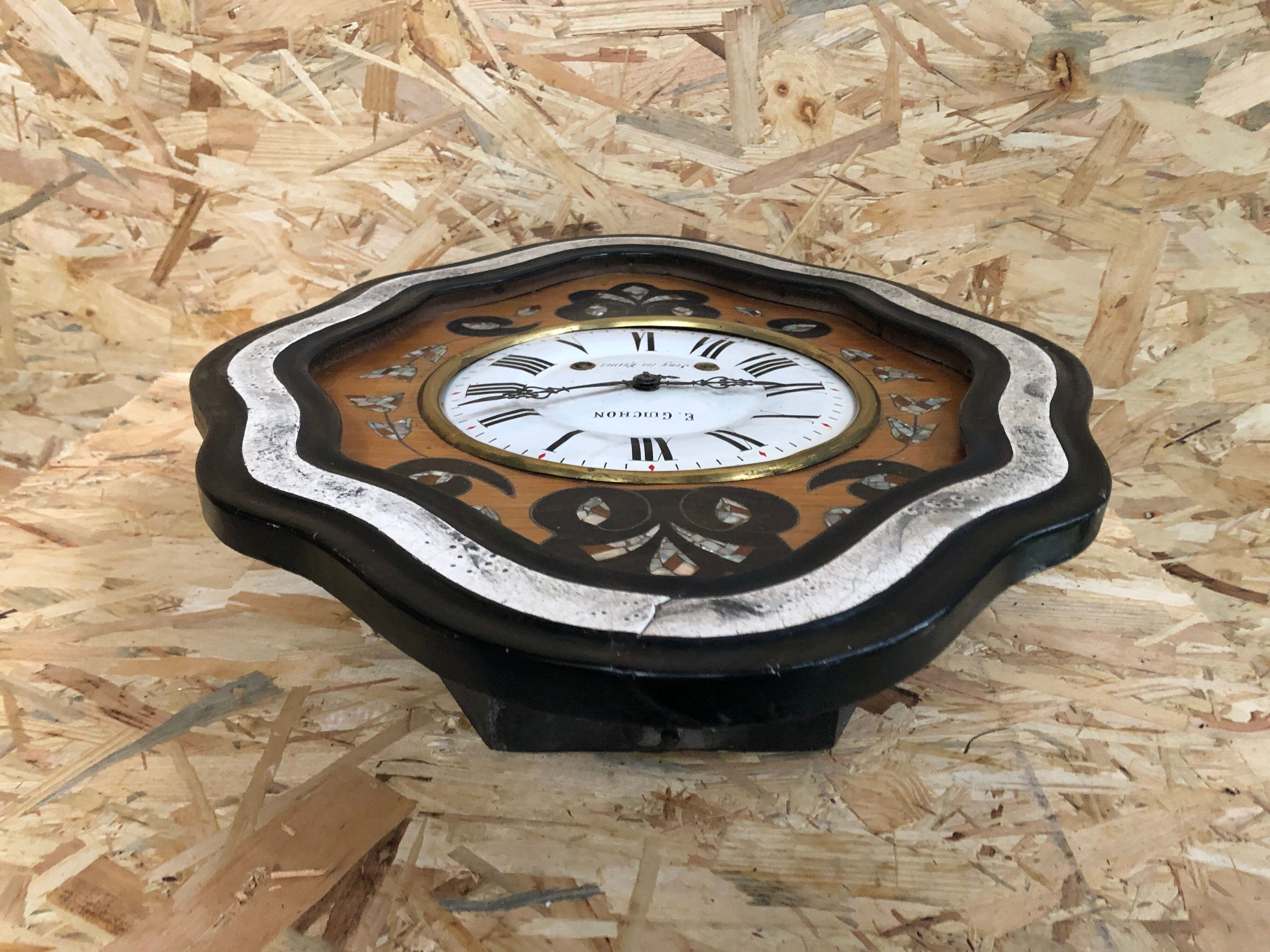 Clock pendulum ox eye wood decoration mother-of-pearl dial enamelled vintage