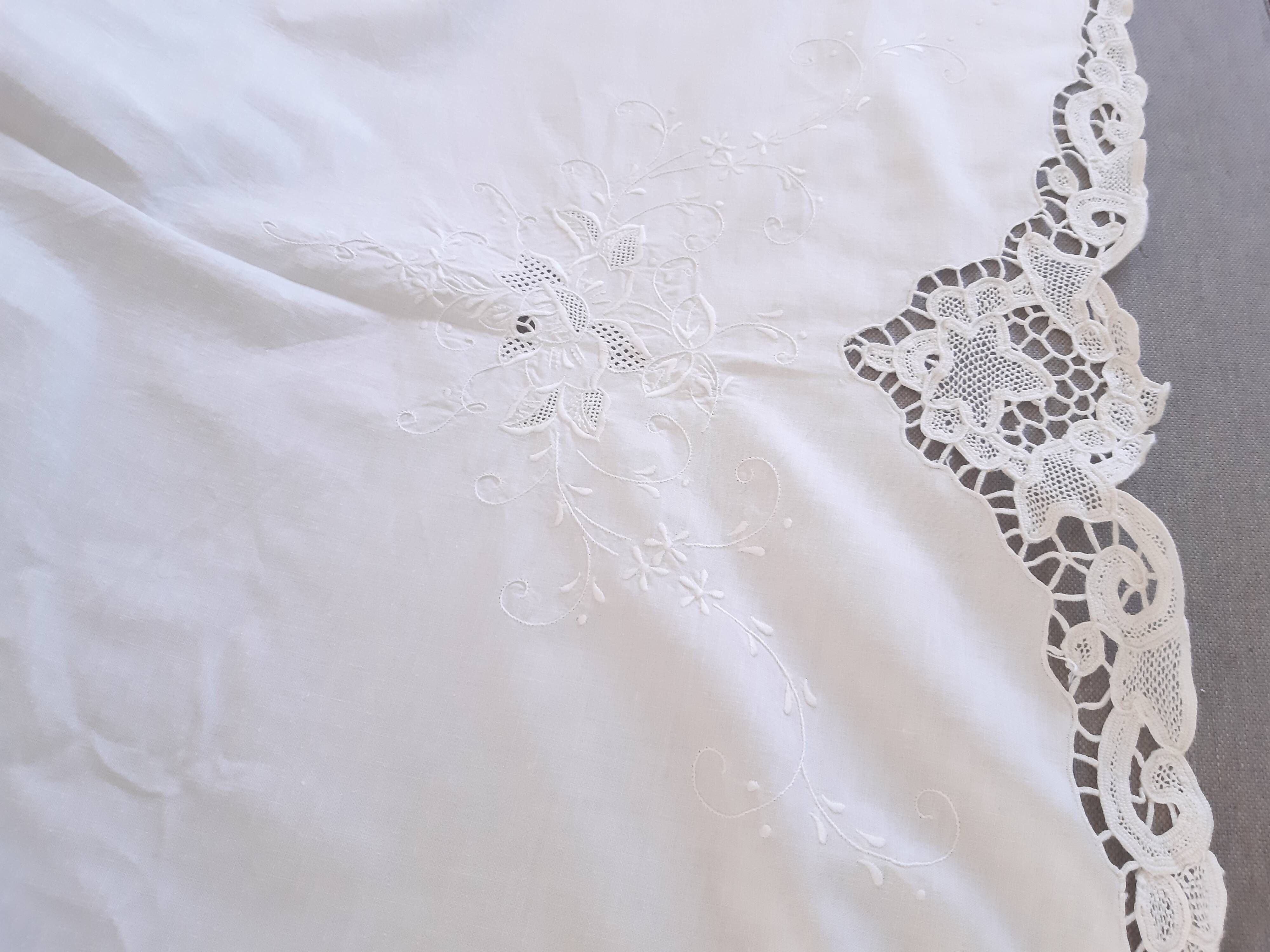 Old embroidered sheet 310 x 230