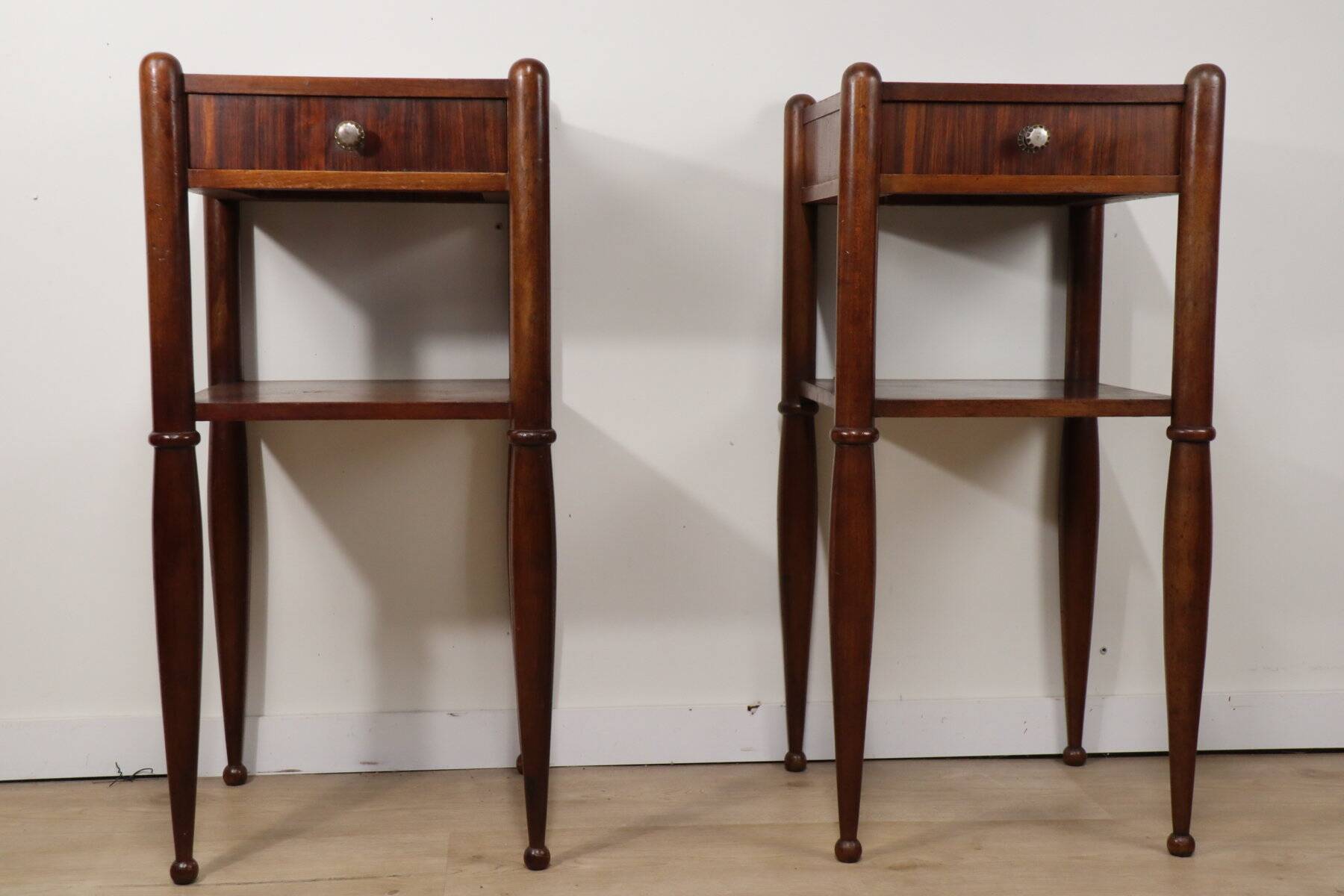 Art Deco pair of nightstands in walnut – 1940s
