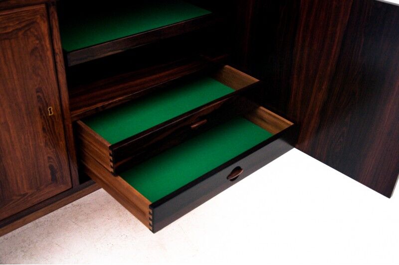 Enfilade en palissandre, Danemark, années 1960. Après rénovation.