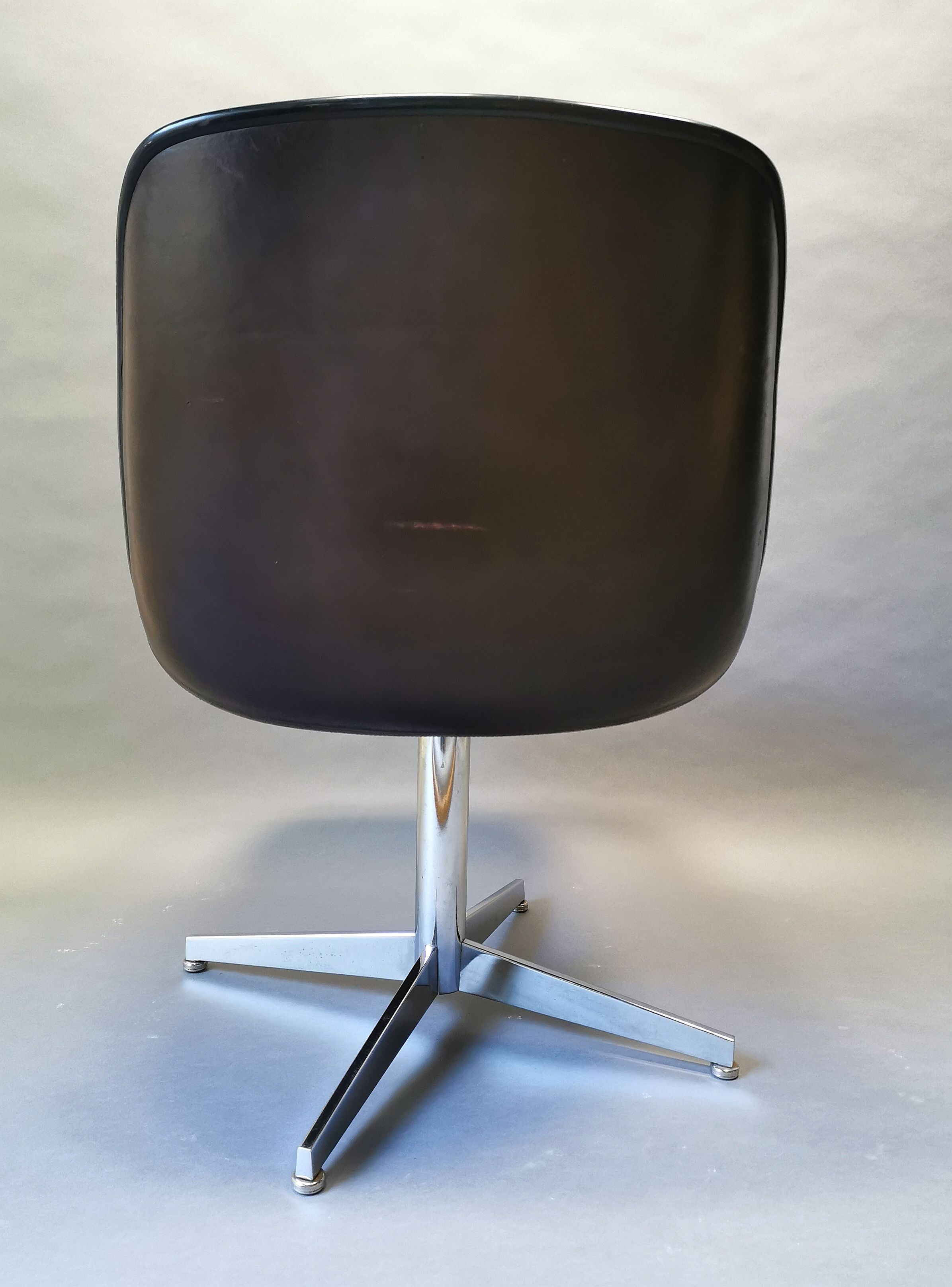 Randall Buck leather desk for Steelcase strafor 1975