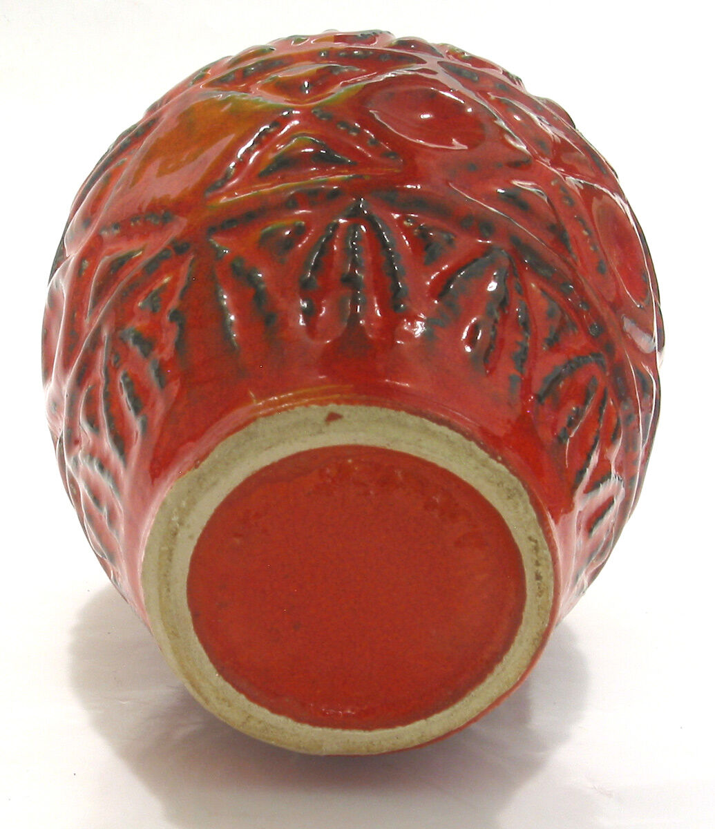 Superb pair of red vases by Bodo Mans for Bay 1960-1970's