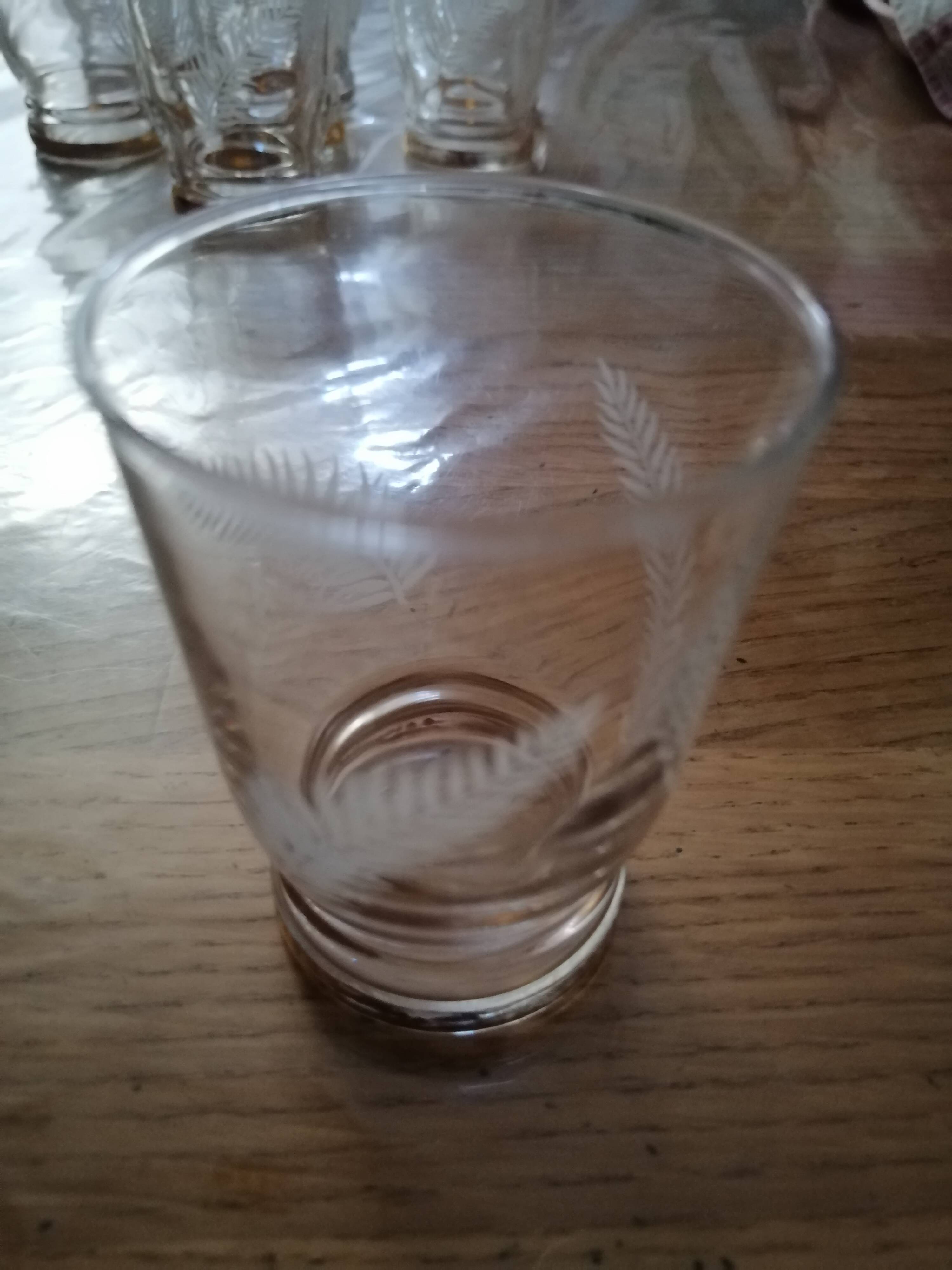 set of 8 vintage liqueur glasses