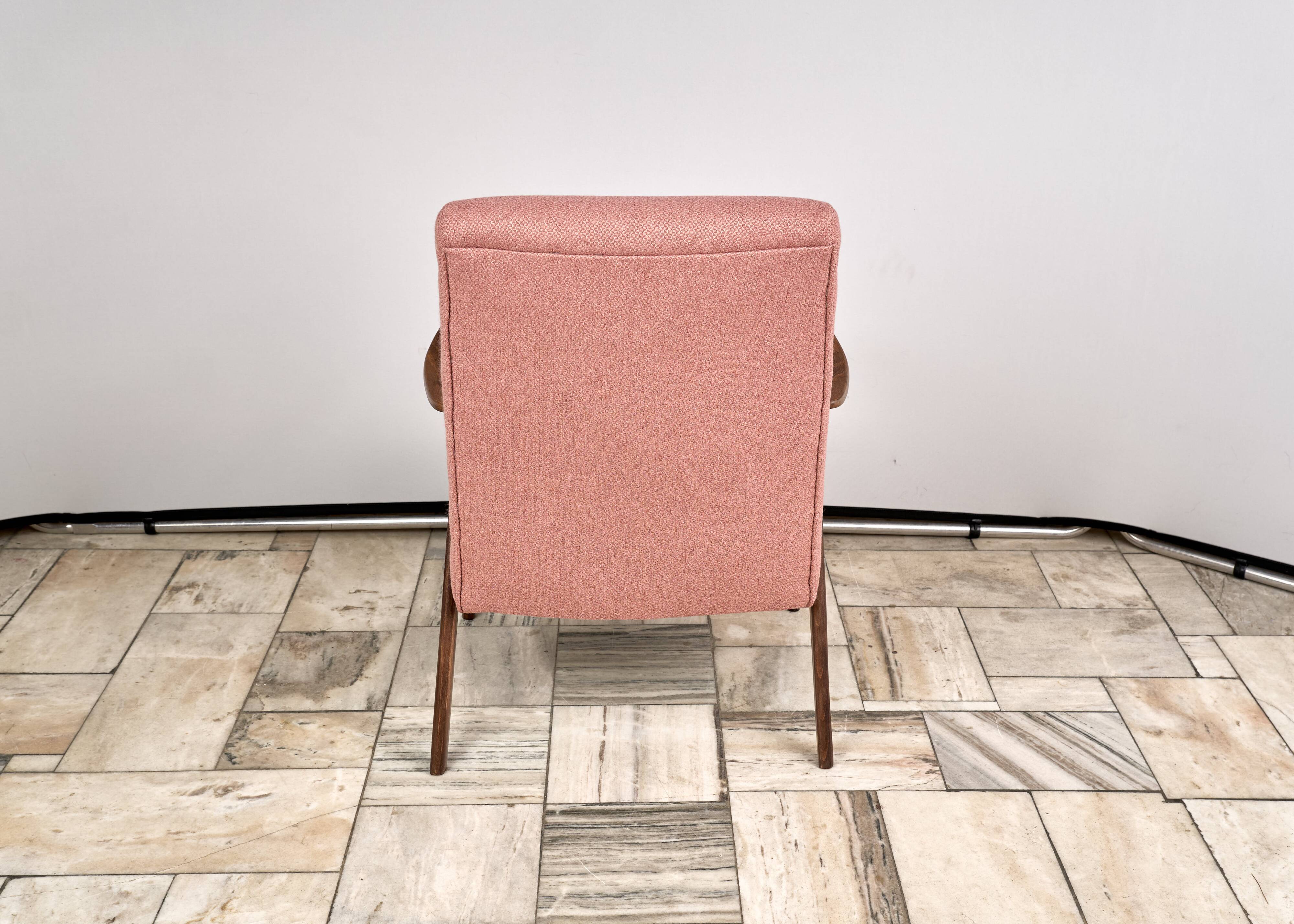 Fauteuil vintage par Jaroslav Smidek pour TON, années 1960, Tchécoslovaquie