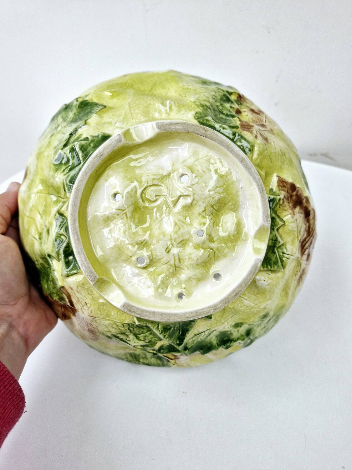 Vintage Draining Salad Bowl Signed GV In Grape Vine Leaf Barbotine