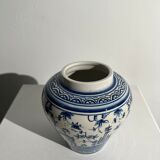 Blue and white Portuguese handmade vase with stylized pastoral pattern H:12,5cm
