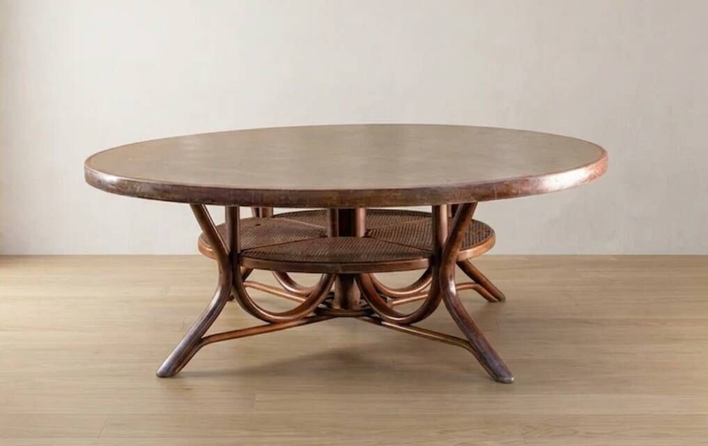 Table à manger en bois cintré, Thonet / J. & J. Kohn, vers 1900–1930