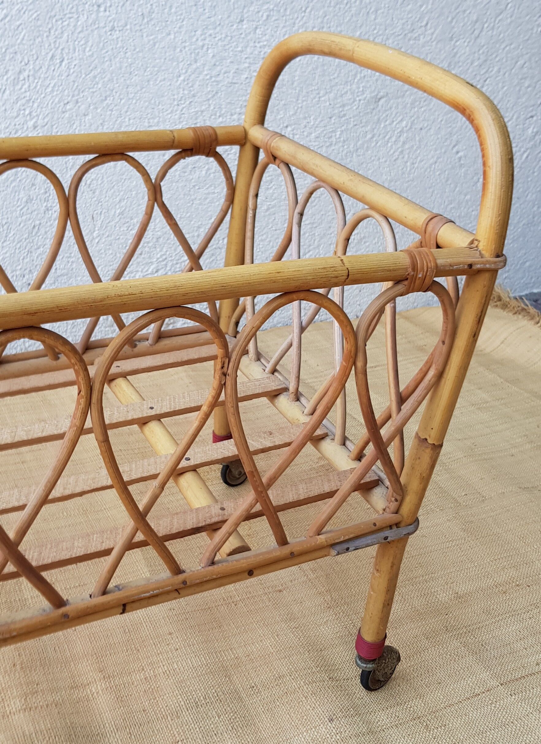 Rattan beds. No jealousy