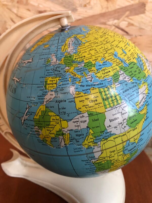 Ancien mappemonde ms globe métal + base bakélite blanc crème vintage