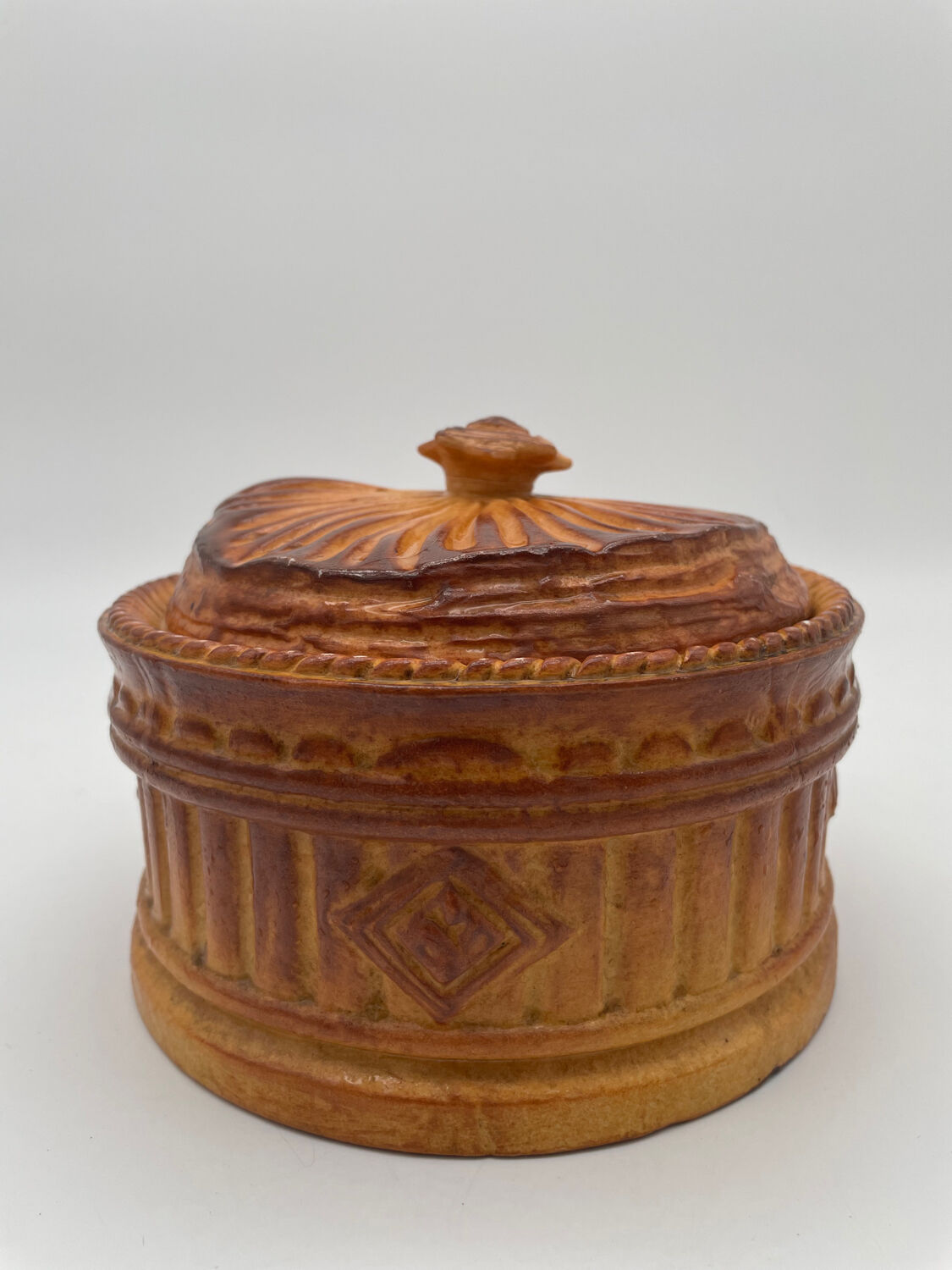 Terrine en trompe-l'oeil pâté en croûte signed Mehun, circa 1900