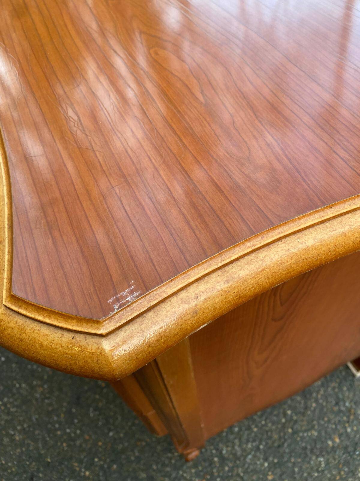 Commode vintage Louis XV en bois imitation des années 80