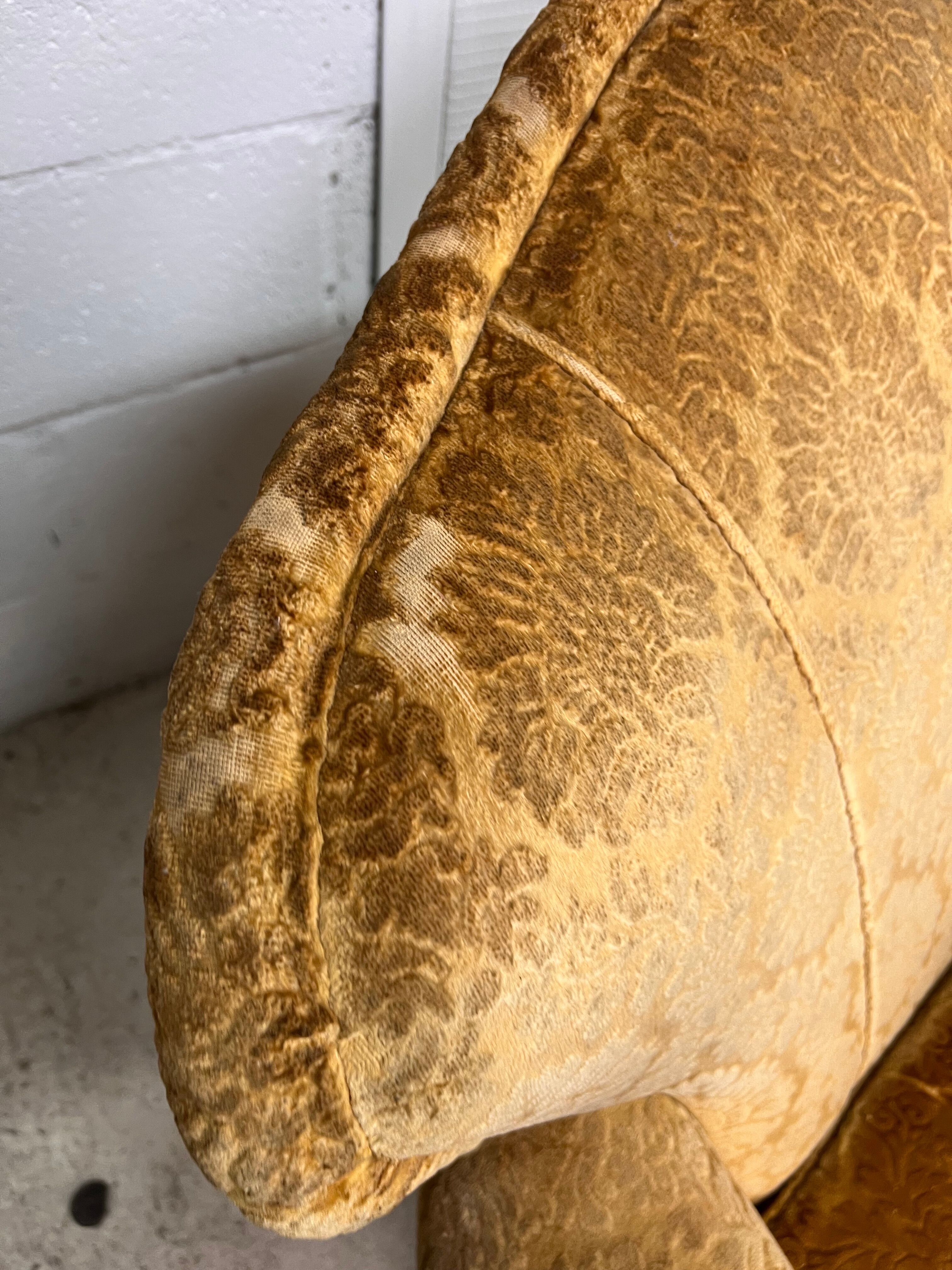 Paire de fauteuils baroque
