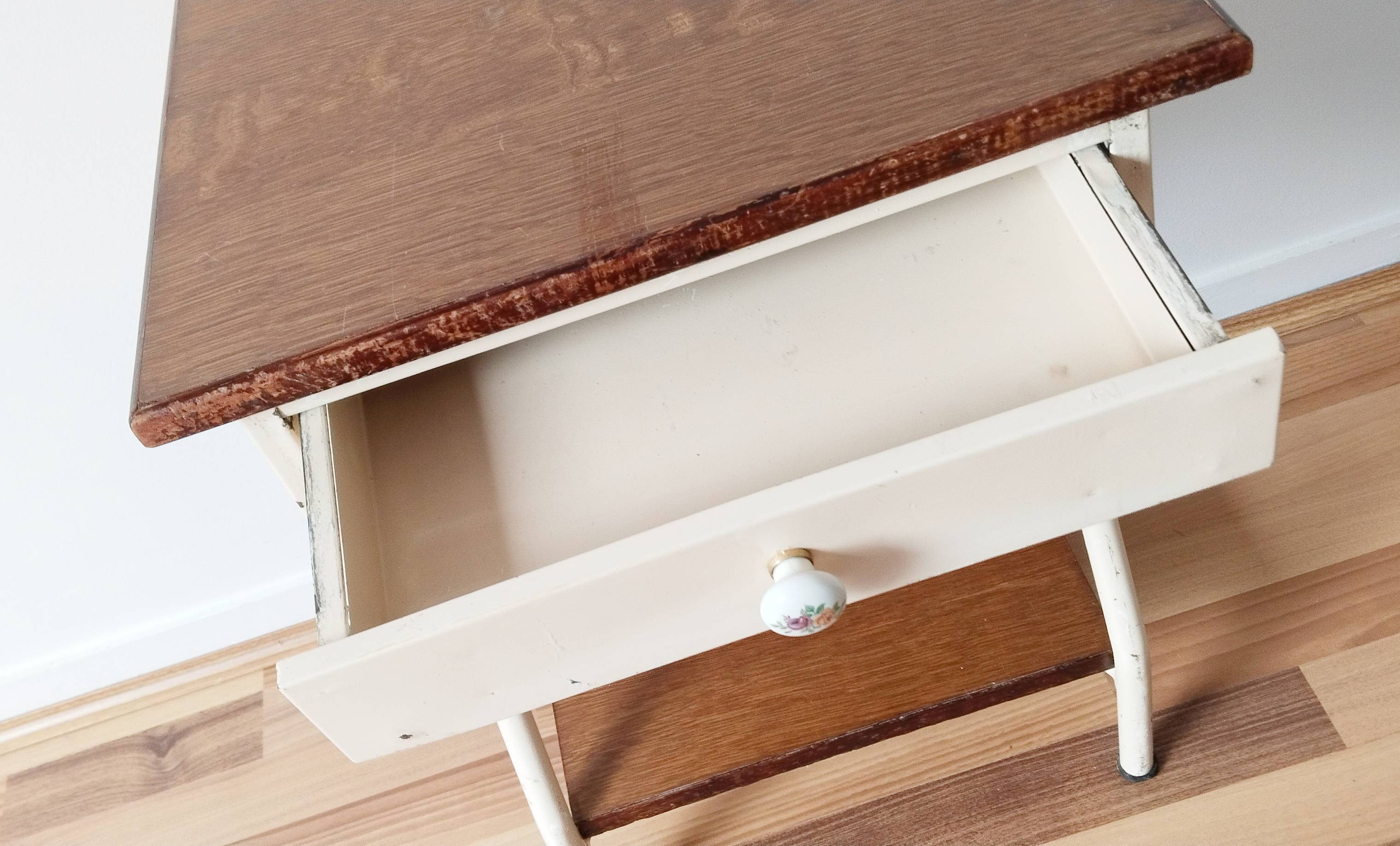 Bedside table, boarding school bedside table, night table