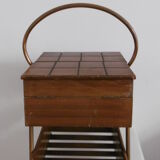 Wood seamstress