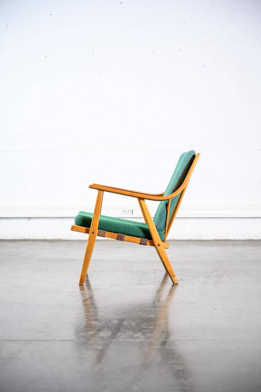 Vintage fan back armchair