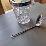 Ice bucket