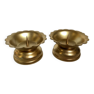Pair of flower candle holders in gold metal