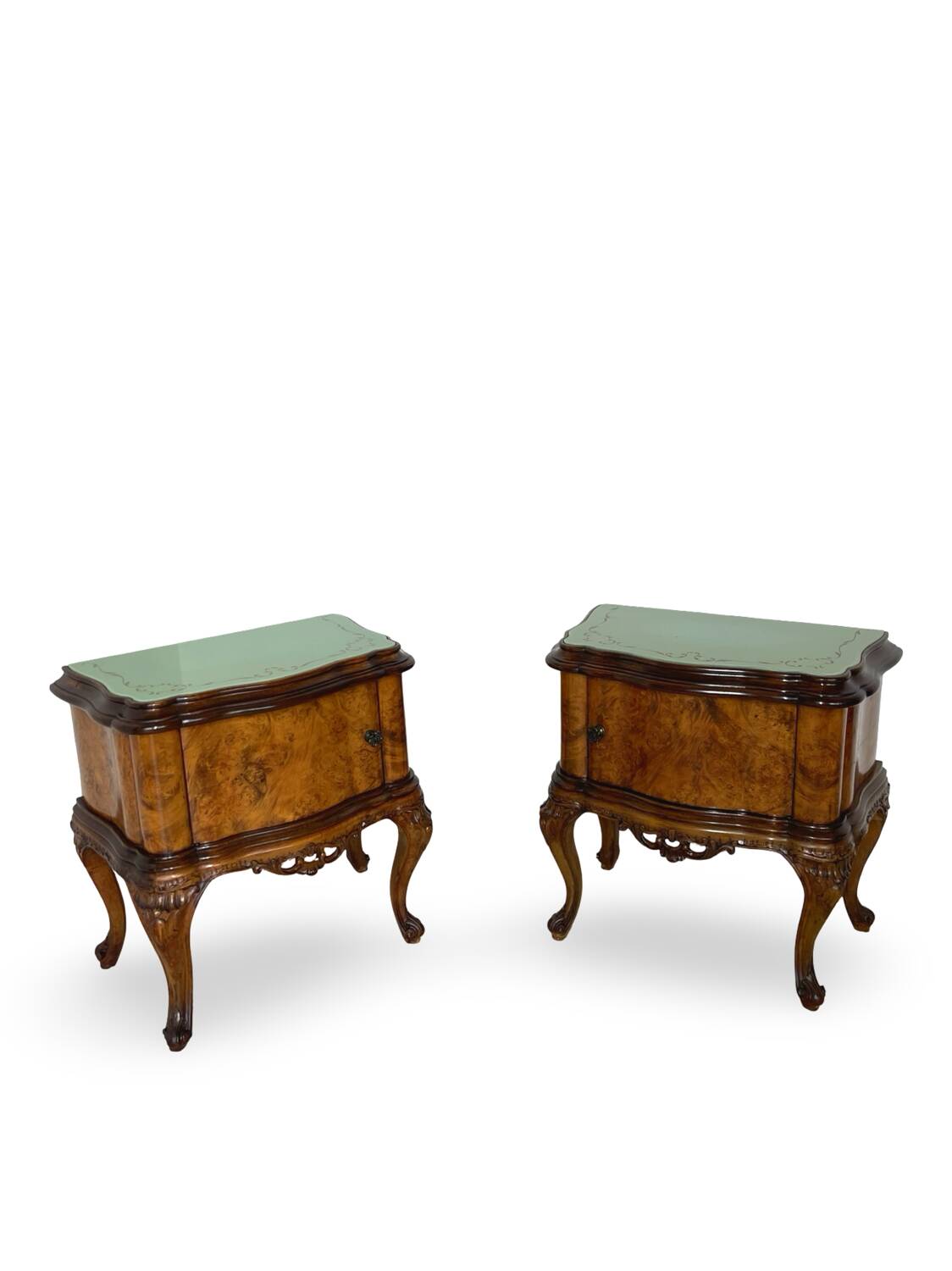 Italian Chippendale bed side tables/nightstands, 1940s/1950s.